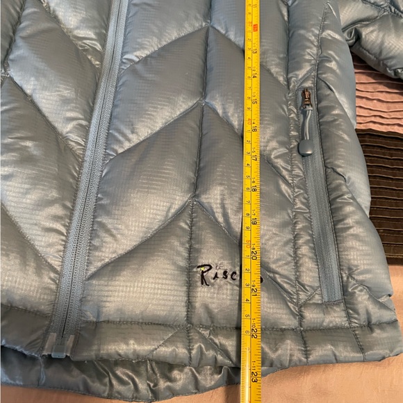 Rischio Blue Down Puffer Coat. Size Medium. - Picture 8 of 10